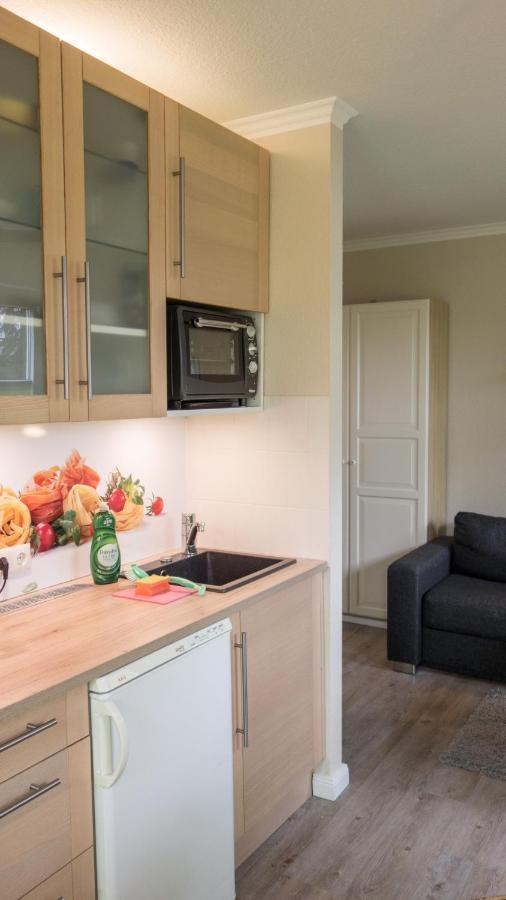 Reinhold Apartment *